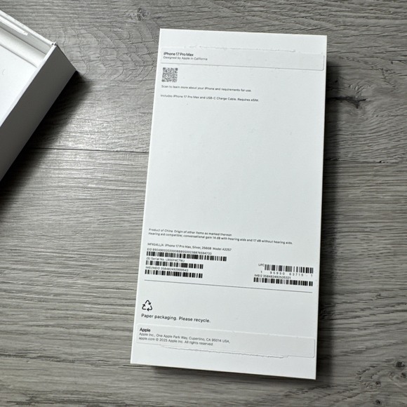 iPhone 17 Pro MAX Silver 256gb Original EMPTY BOX ONLY A3257 - Picture 8 of 16